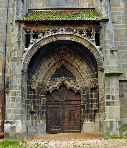 布拉索夫黑色的门图片下载