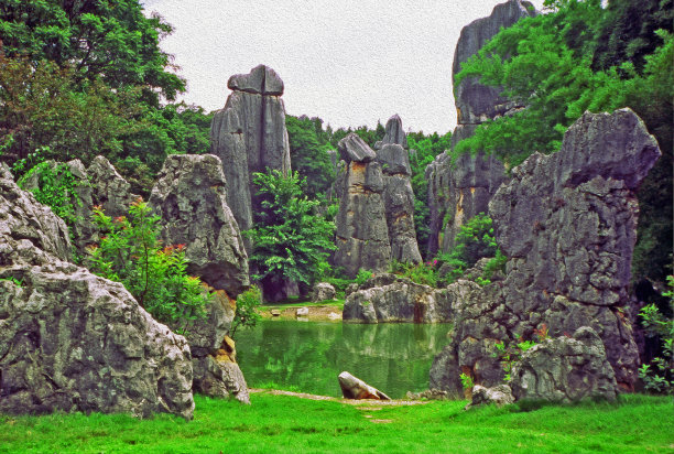 云南昆明附近石林的碎片图片下载