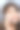 年轻女子用手机，微笑，特写图片下载