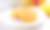 桌上盘子里食物的特写镜头图片下载