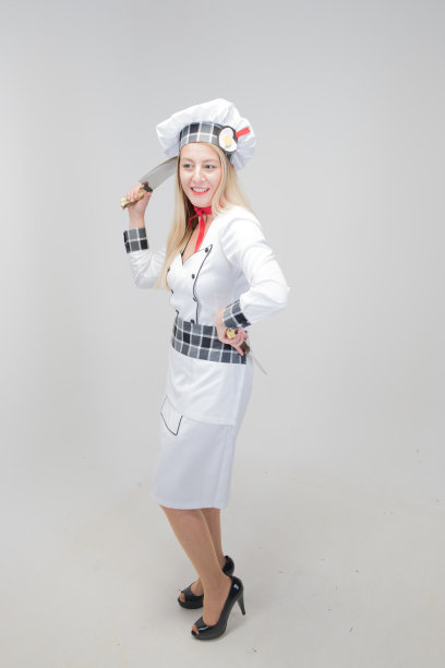 全长拍摄的厨师在思考要做什么图片下载