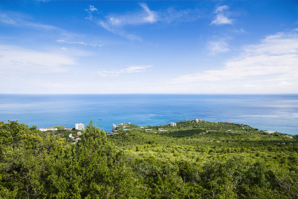 美丽的黑海海岸线，克里米亚，乌克兰图片下载