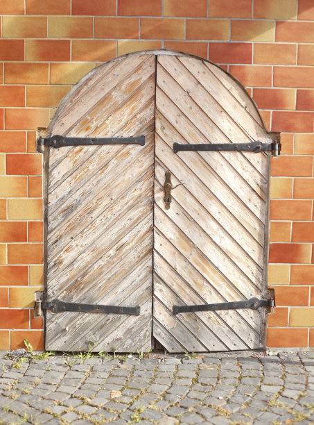 老木门砖墙图片下载