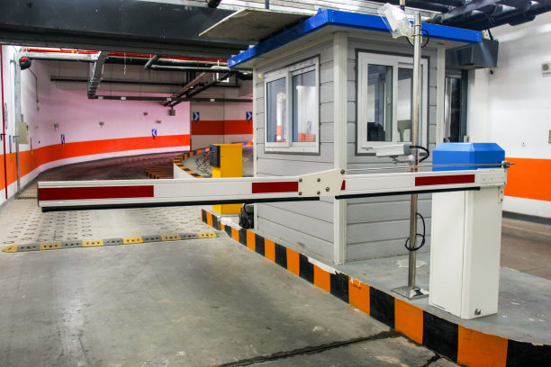 停车场的障碍物图片下载