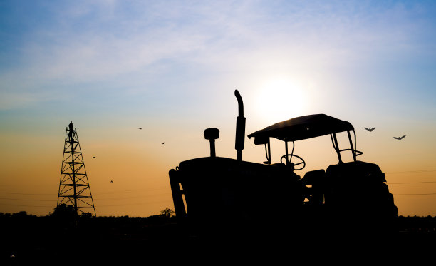 拖拉机图片下载