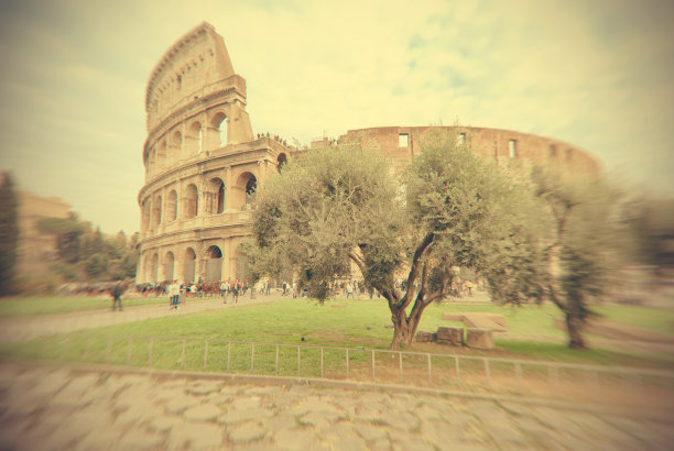 意大利罗马大斗兽场，复古风格。故意模糊图片下载