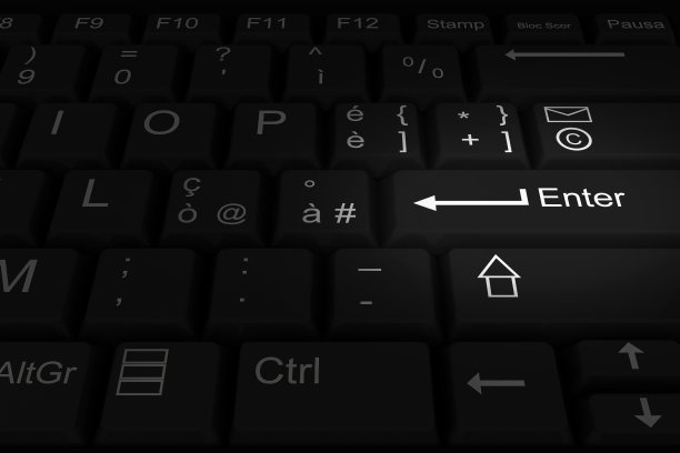 打开黑色电脑键盘图片下载