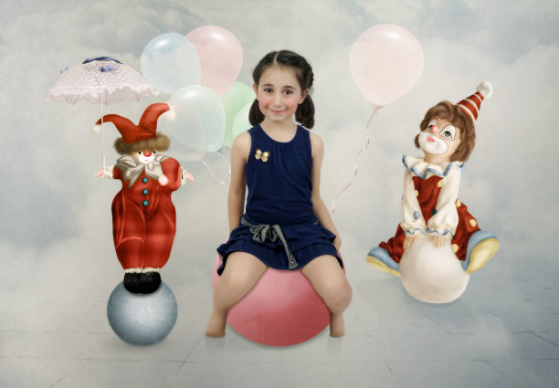 女孩和小丑图片下载