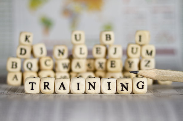 报纸背景训练词图片下载