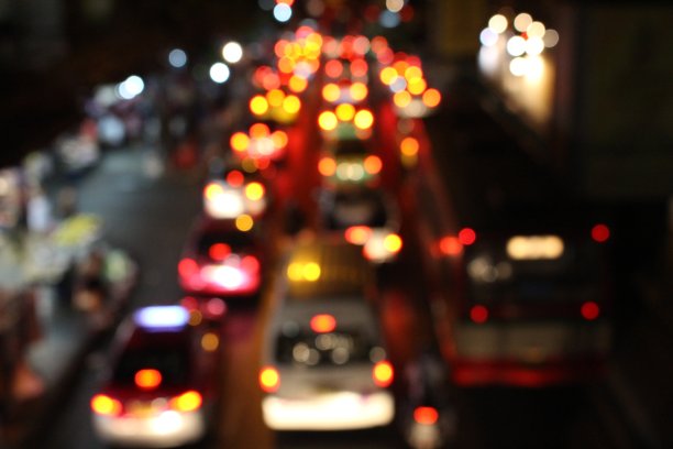 抽象模糊的交通堵塞为背景图片下载