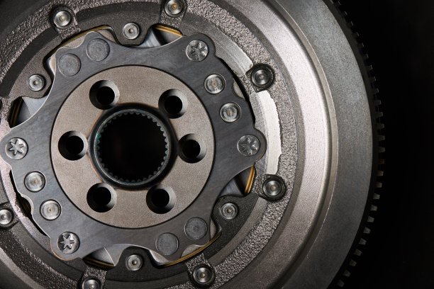 双质量飞轮的特写图片下载