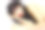 美丽瘦削的非洲裔美国女人袒胸斜倚图片下载
