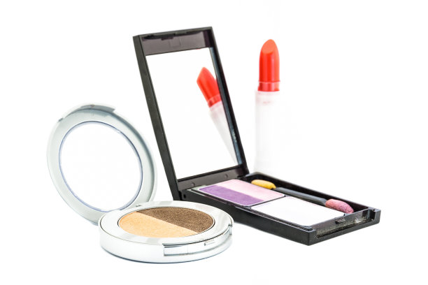 眼影和口红图片下载