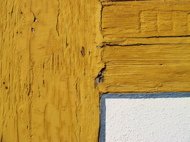 油漆有裂缝的桁架图片下载