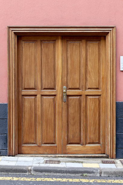 历史性的木门图片下载