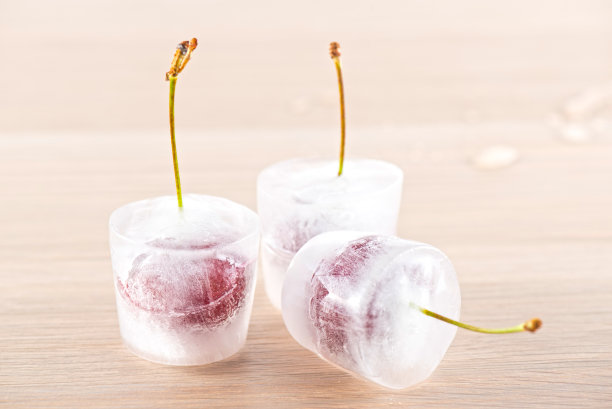 冰冻的樱桃图片下载