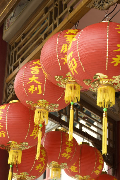 红色日本灯笼图片下载