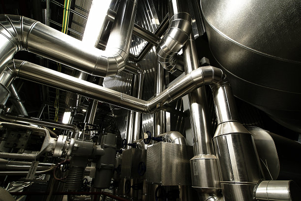 工业园区、钢铁管道、阀门、梯子图片下载