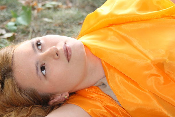 漂亮的女人图片下载