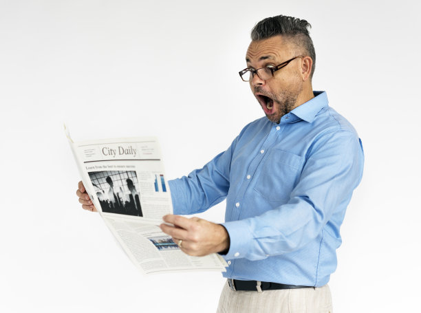 Man开朗工作室肖像概念图片下载