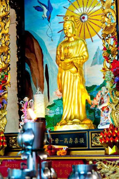 中国金佛雕像。图片下载