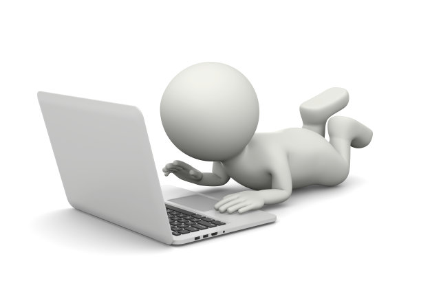 小白色3D字符使用笔记本电脑图片下载