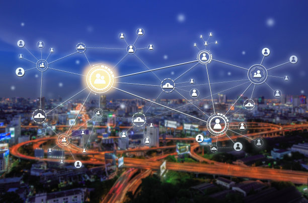 城市上空的社交网络混合媒体图片下载