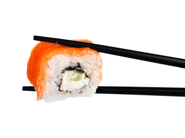 寿司卷在筷子孤立在白色图片下载