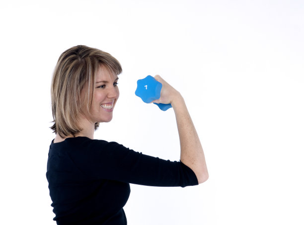 金发女性举重图片下载