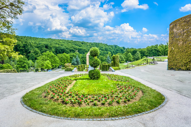 米罗戈吉萨格勒布墓地装饰。图片下载