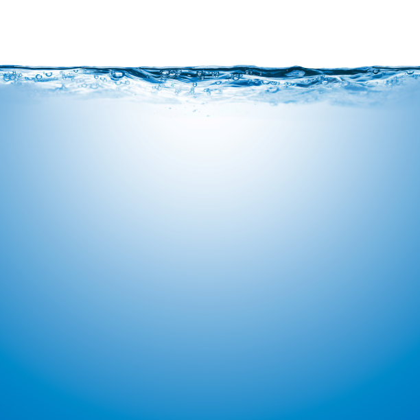 水孤立在白色背景上图片下载