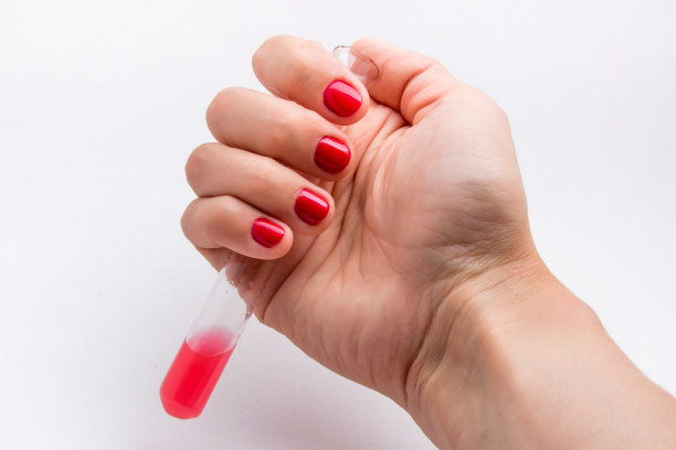 手上拿着试管图片下载