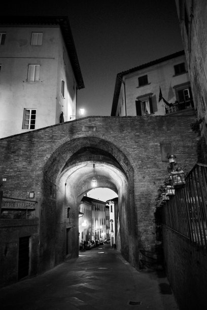 意大利托斯卡纳纳的圣米尼奥托角图片下载