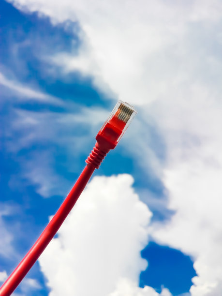 全球红色网络电缆图片下载