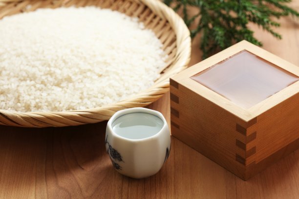 日本清酒图片下载