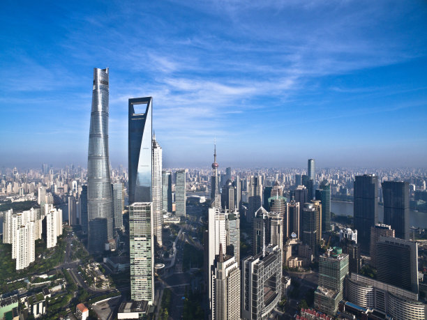 航拍上海外滩天际线图片下载