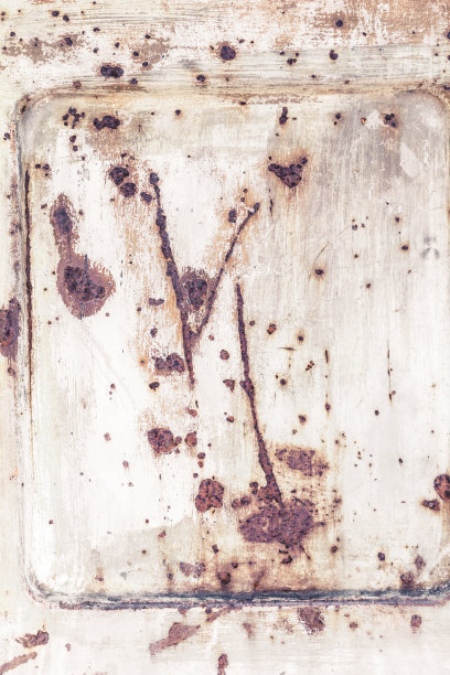 白色门上有褐色锈迹图片下载