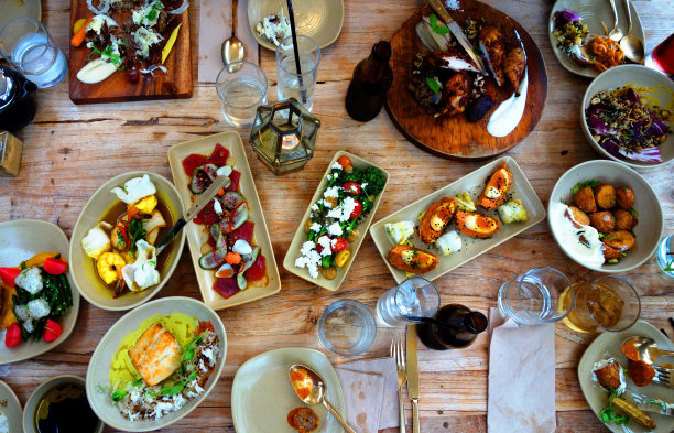 从上面看餐桌图片下载