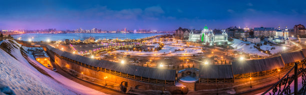 喀山夜晚的Казани全景图片下载