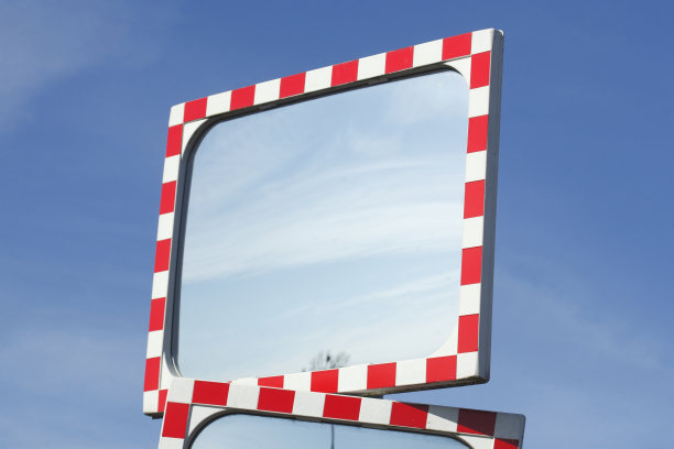 斯特伦斯皮格尔图片下载