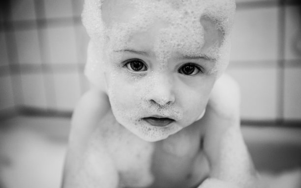 泡泡浴图片下载