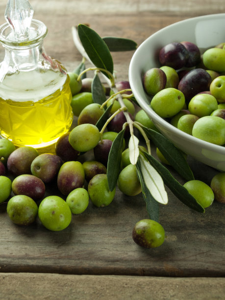 橄榄油和橄榄图片下载