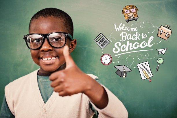 可爱小学生竖起大拇指的合成图图片下载