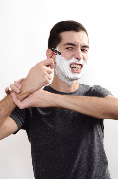 剃须的问题图片下载