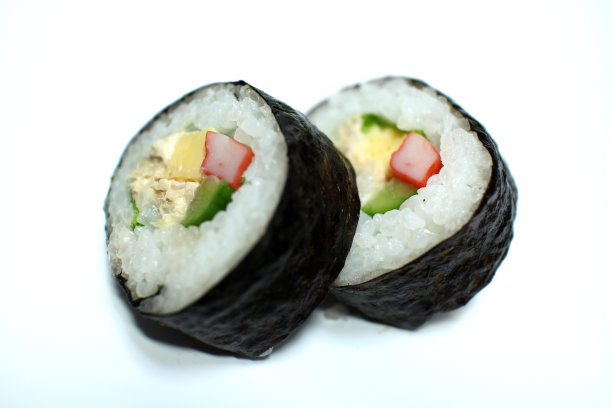 沙拉卷寿司两块2图片下载