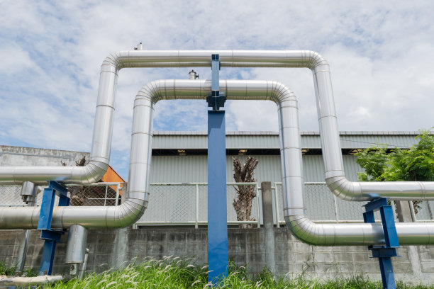 泰国亚洲电站设施中的工业管道图片下载