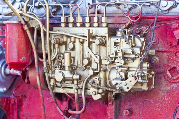 红色引擎的特写图片下载