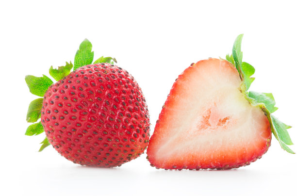 新鲜草莓白图片下载