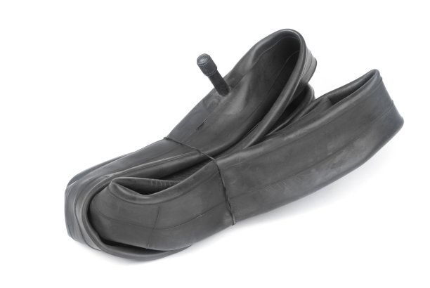 自行车内胎隔离在白色背景图片下载