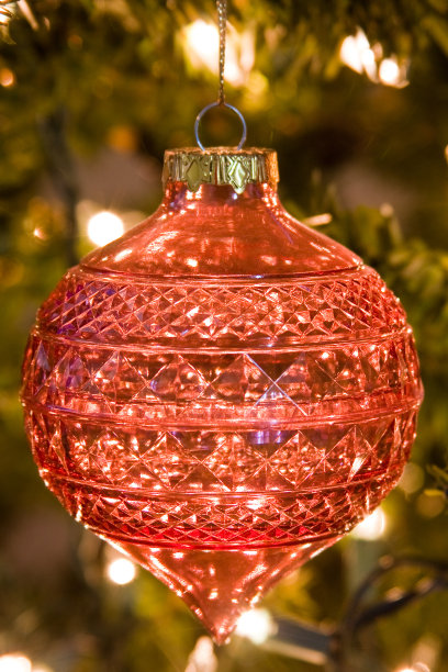 红色玻璃装饰图片下载